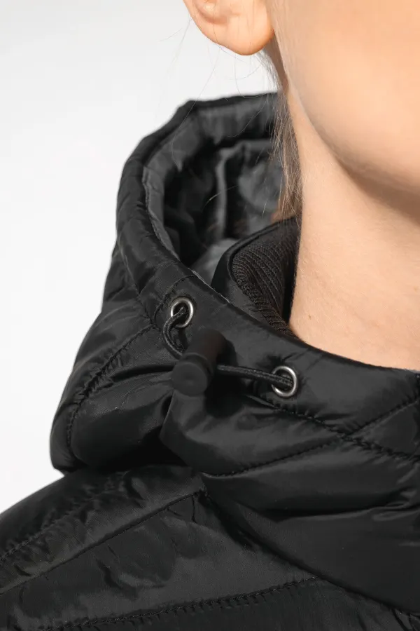 Parka doudoune légère à capuche femme porté — vue 4