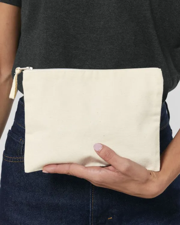 Pencil Case porté — vue 1