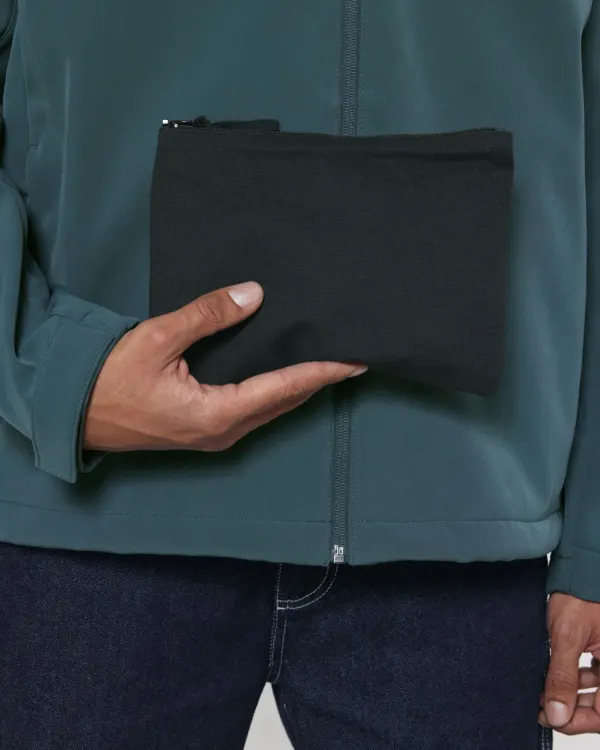 Pencil Case porté — vue 3