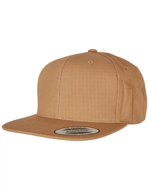 Pencil Holder Snapback Cap porté — vue 1