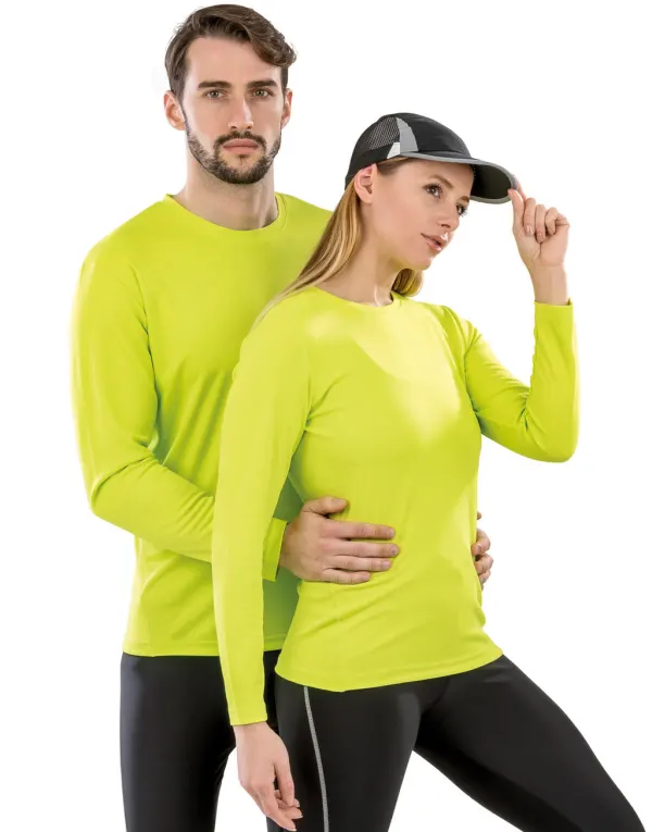 Performance T-Shirt LS porté — vue 1