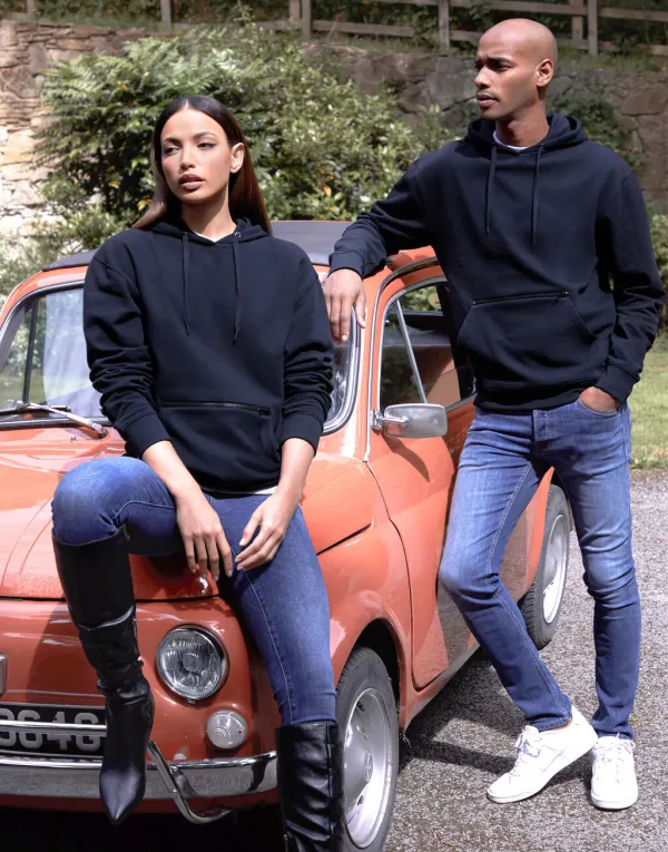 Pique Hoodie with Zipped Pocket porté — vue 2
