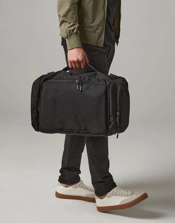 Pitch Black 72 Hour Weekender porté — vue 2