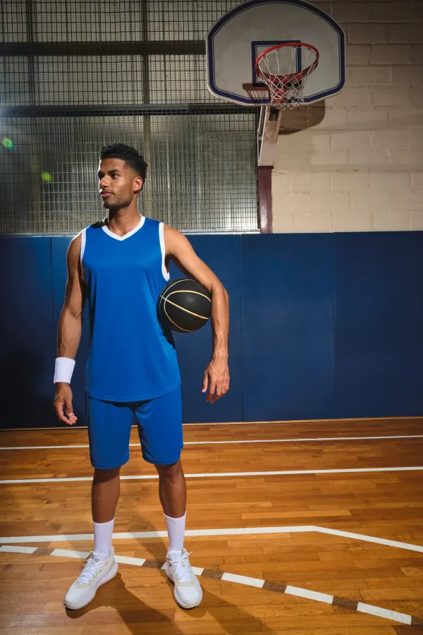 Poignet éponge multisports unisexe porté — vue 2