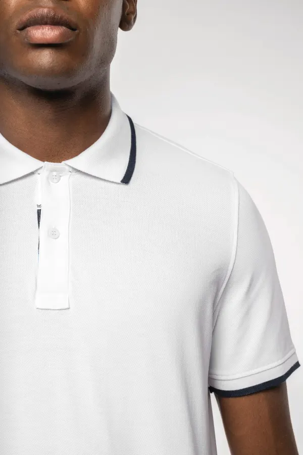 Polo manches courtes homme (K245) porté — vue 4