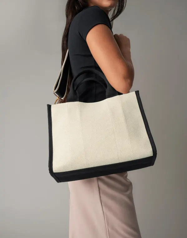 Puerto Medium Tote porté — vue 2