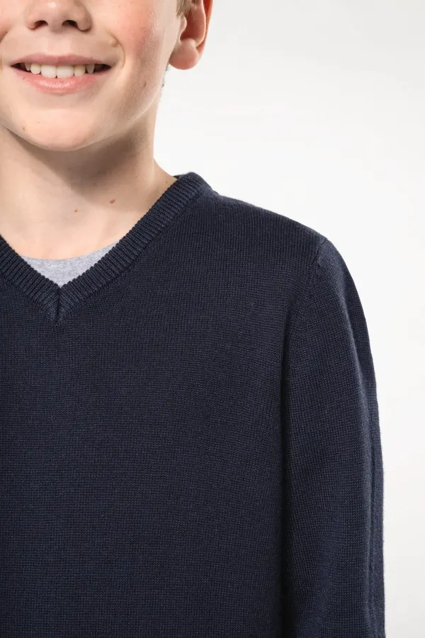 Pull col V enfant porté — vue 2