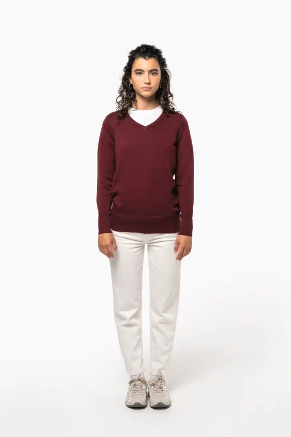 Pull col V femme (K966) porté — vue 3