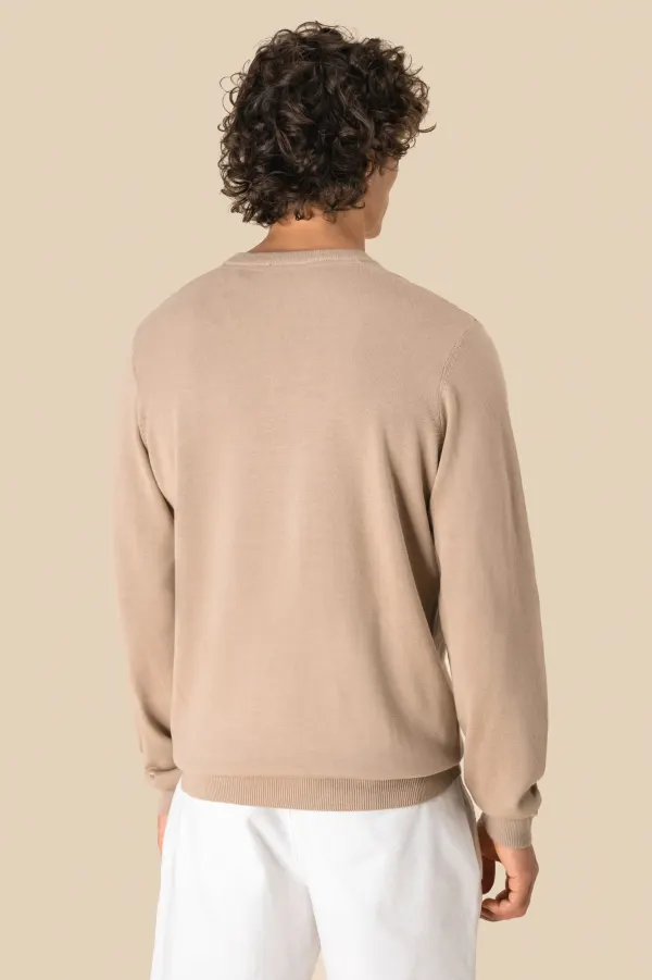 Pull écoresponsable à col rond homme porté — vue 4