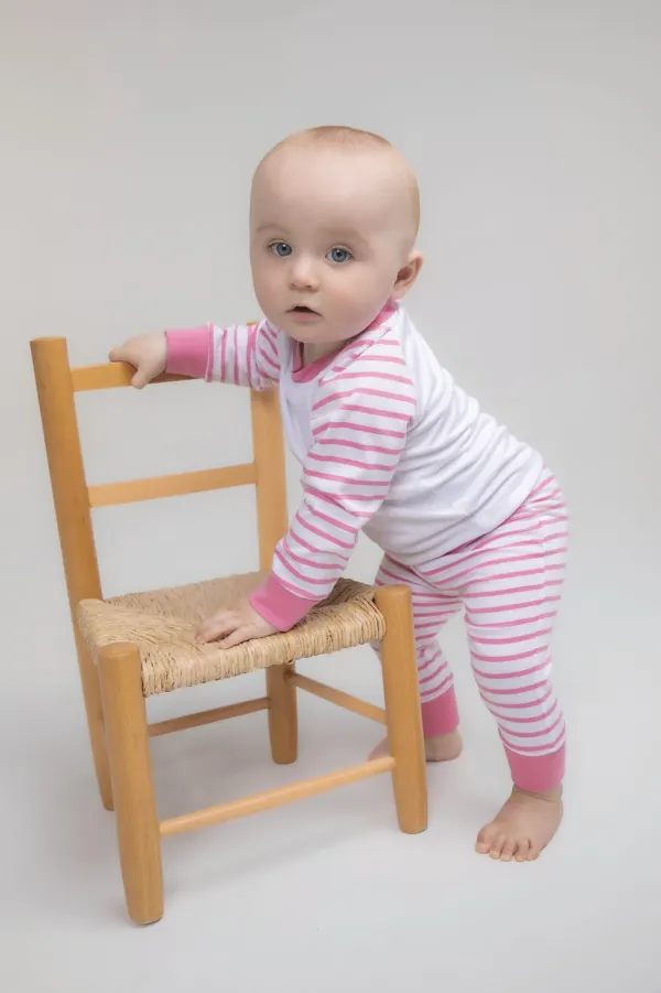 Pyjama à rayures porté — vue 1
