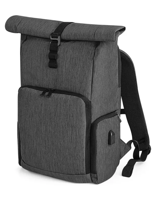 Q-Tech Charge Roll-Top Backpack porté — vue 2