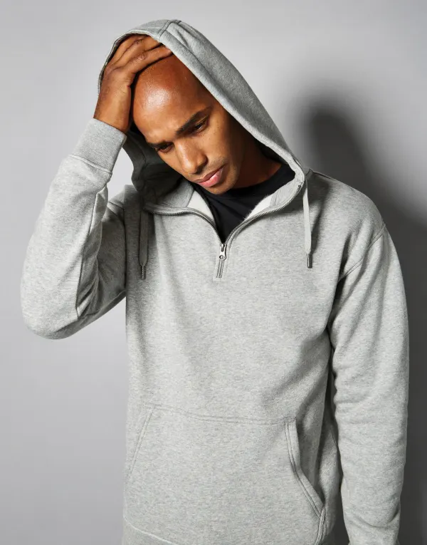 Regular Fit Hoodie porté — vue 3