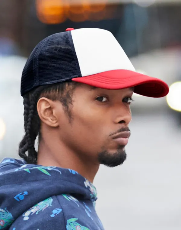 Retro 5 Panel Trucker porté — vue 1