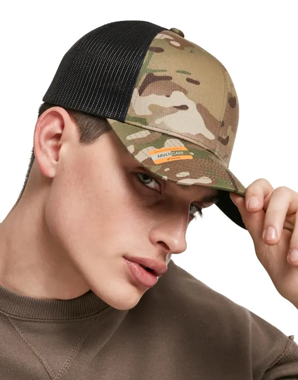 Retro Trucker Multicam® porté — vue 1