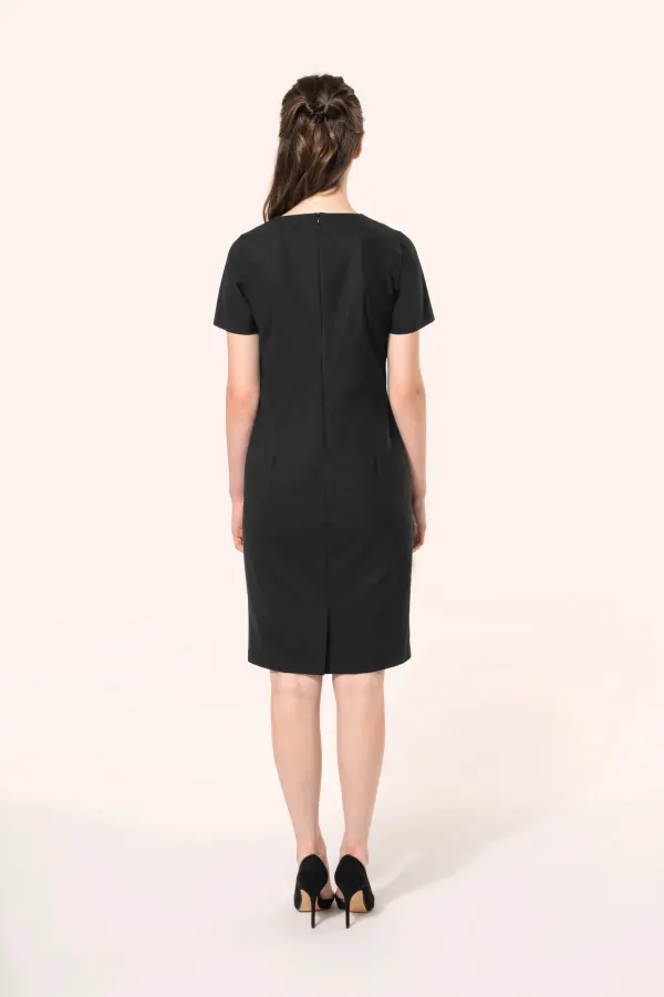 Robe droite porté — vue 2