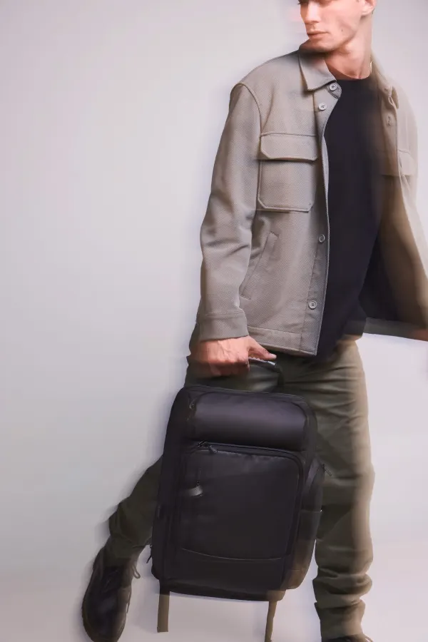 Sac à dos business avec support pour ordinateur porté — vue 1
