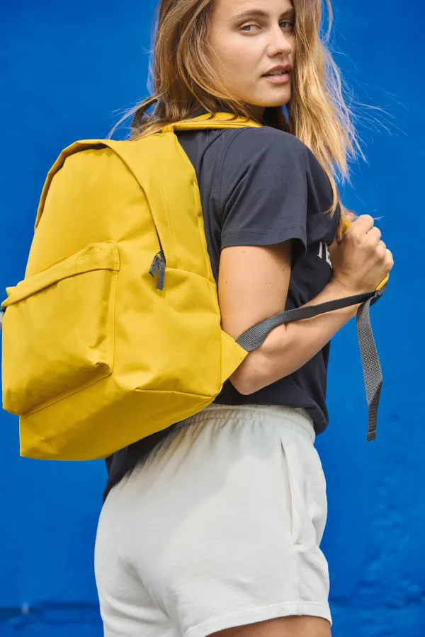 Sac à dos classique porté — vue 2