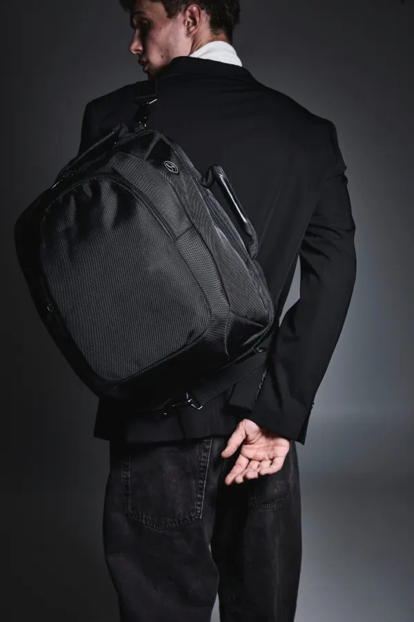 Sac à dos ordinateur porté — vue 2