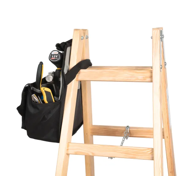 Sac à outils adaptable aux échelles portables porté — vue 1