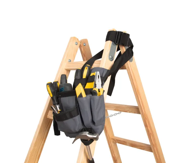 Sac à outils avec ceinture porté — vue 3
