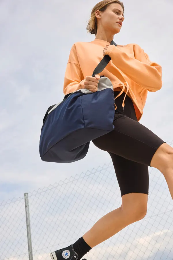Sac de sport (KI0607) porté — vue 3