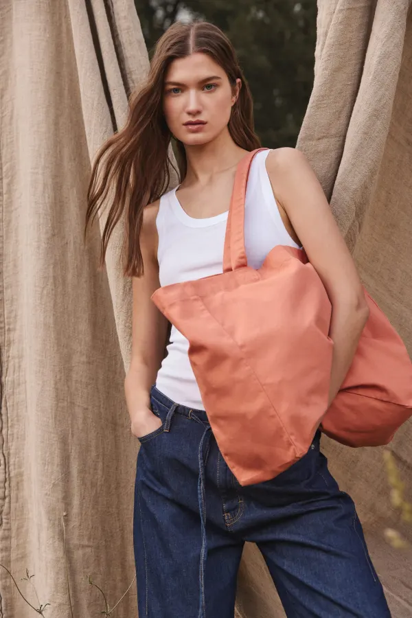 Sac shopping porté — vue 1