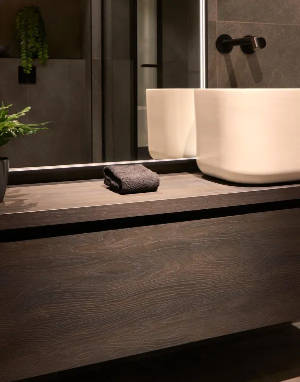 Seine Guest Towel LUXE porté — vue 1