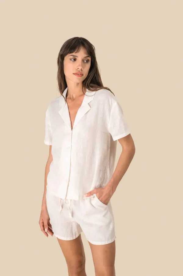 Short en lin femme porté — vue 3