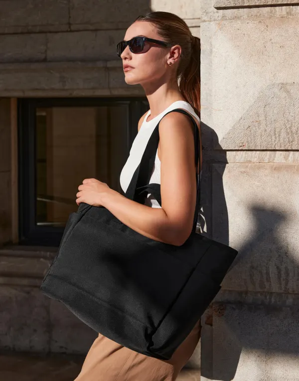 Simplicity Tote porté — vue 2