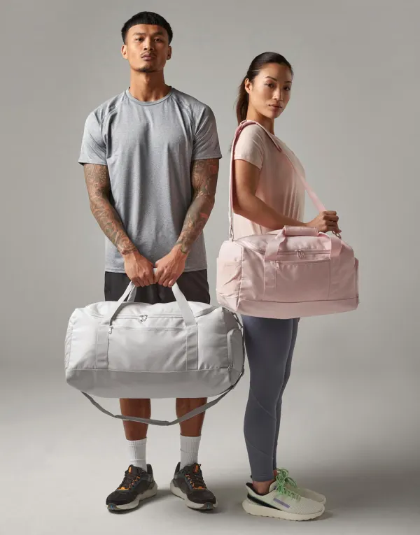 Small Training Holdall porté — vue 3