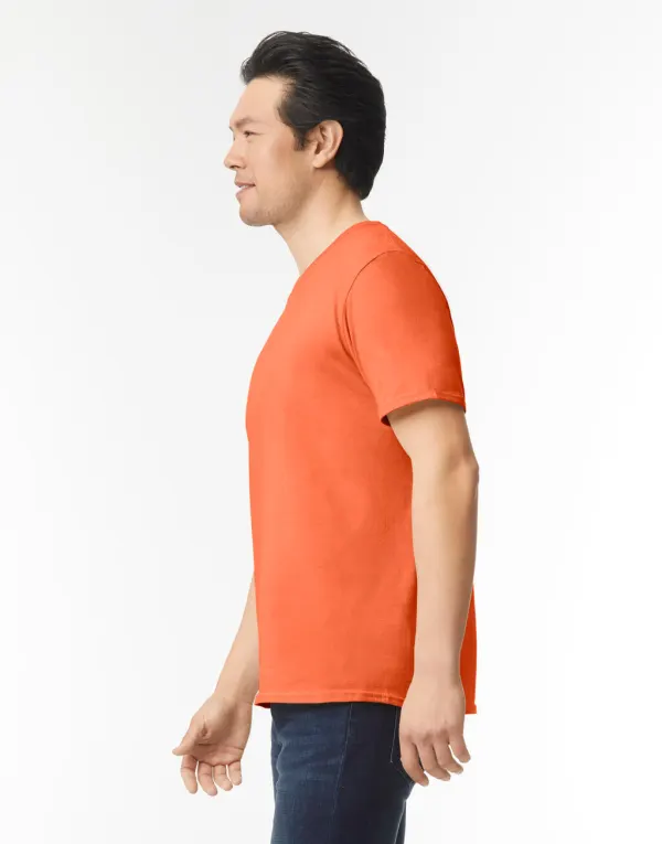 Softstyle Adult T-Shirt porté — vue 1
