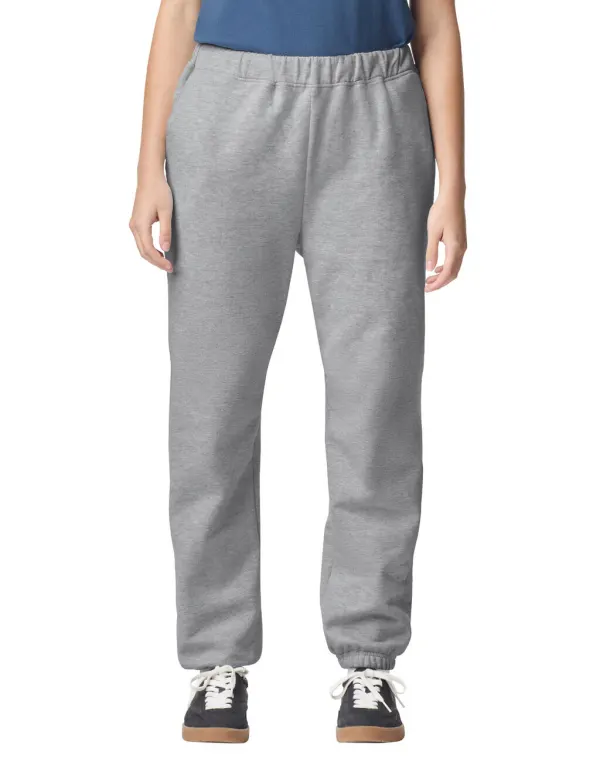 Softstyle Midweight Adult Pocket Sweatpants porté — vue 2