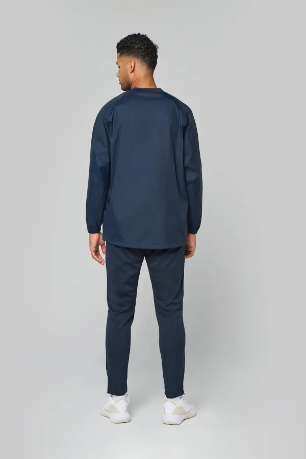 Sweat de pluie multisport unisexe porté — vue 3