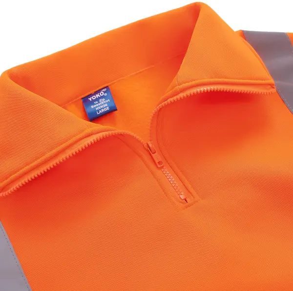 Sweat-shirt 1/4 zip haute visibilité porté — vue 2