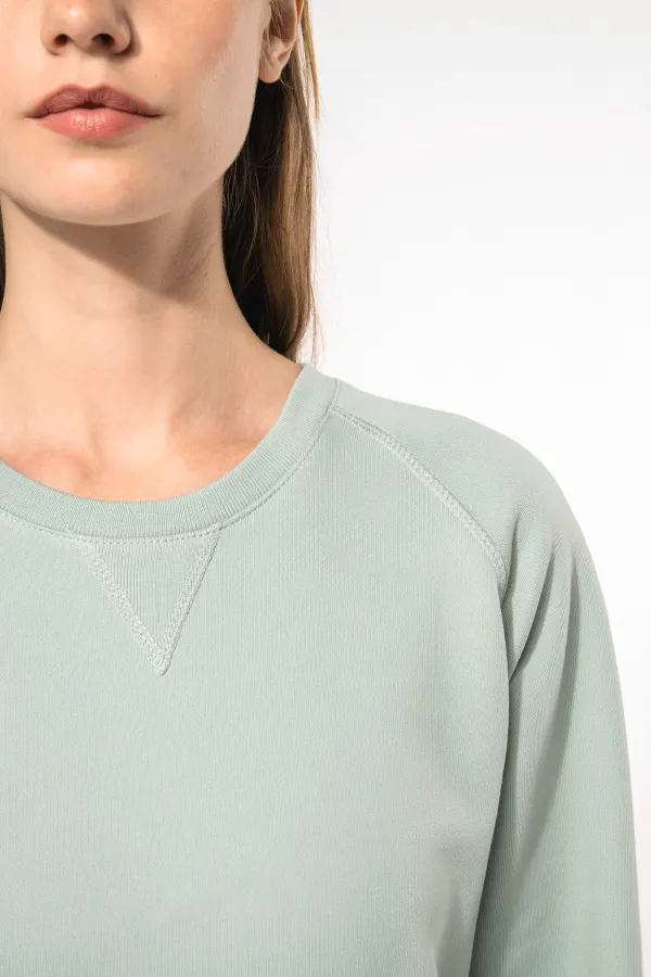Sweat-shirt Bio col rond manches raglan femme porté — vue 2