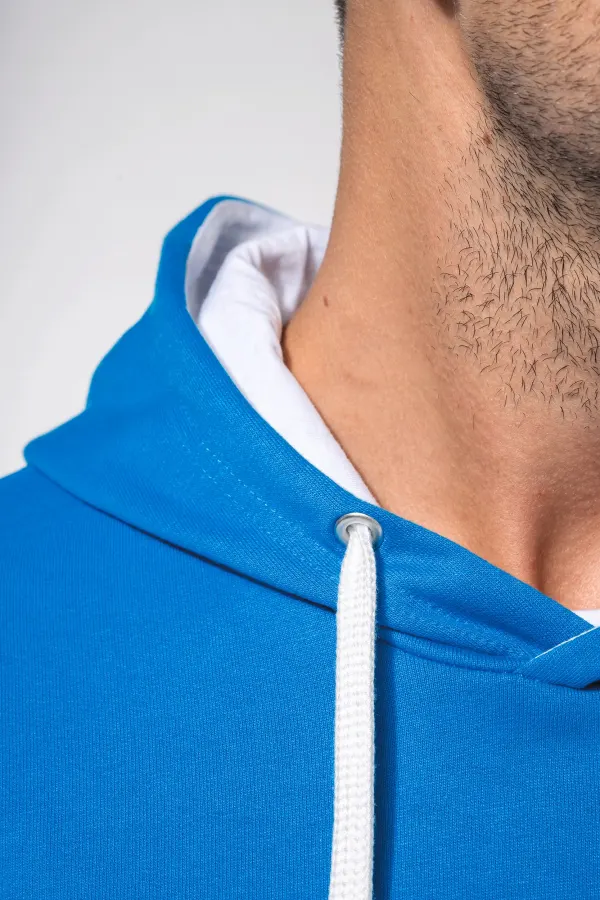 Sweat-shirt capuche contrastée homme porté — vue 4