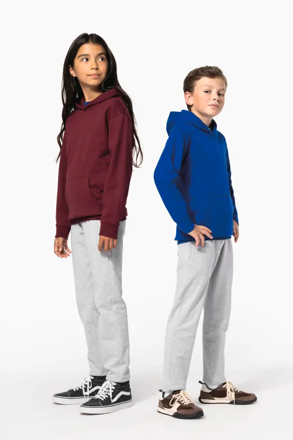 Sweat-shirt capuche enfant porté — vue 1
