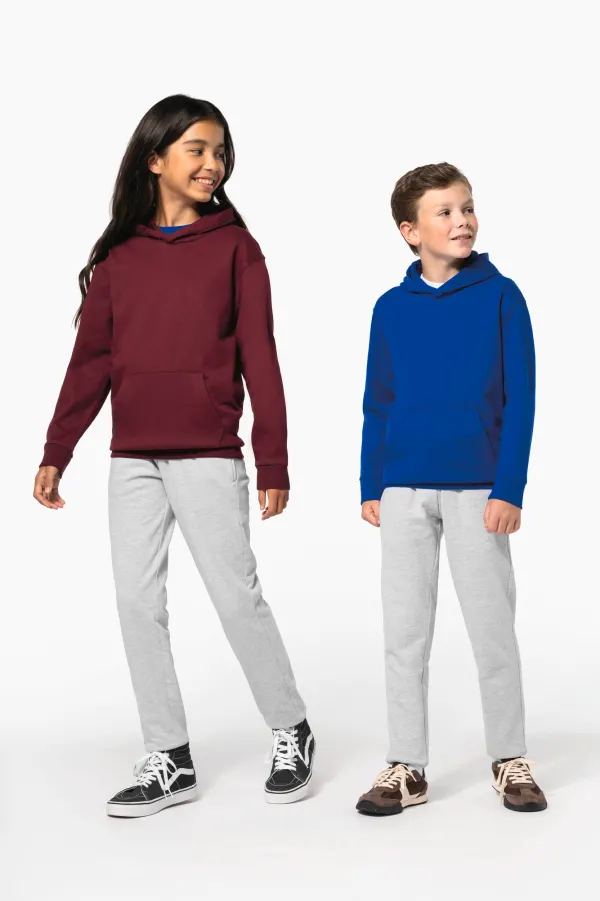 Sweat-shirt capuche enfant porté — vue 2