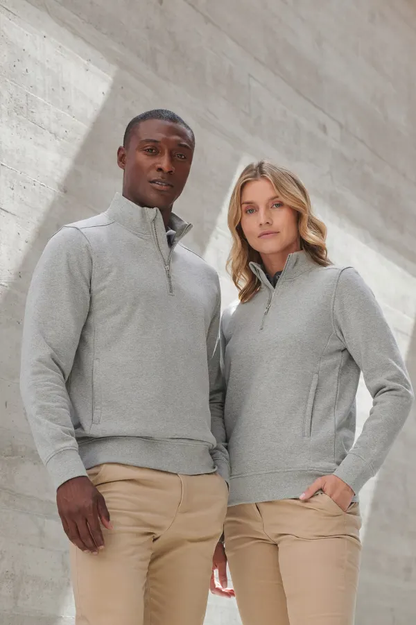 Sweat-shirt col zippé unisexe porté — vue 3