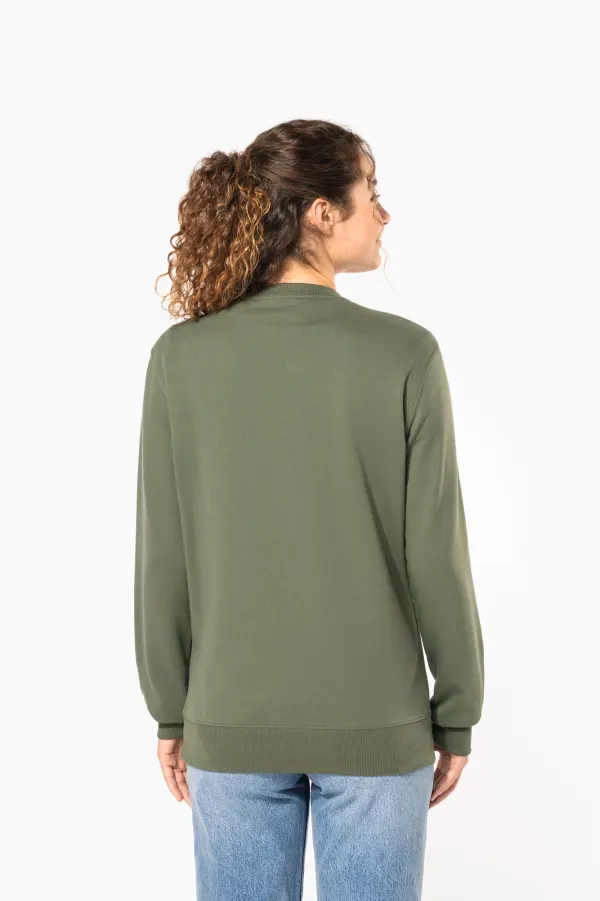 Sweat-shirt recyclé col rond unisexe porté — vue 3