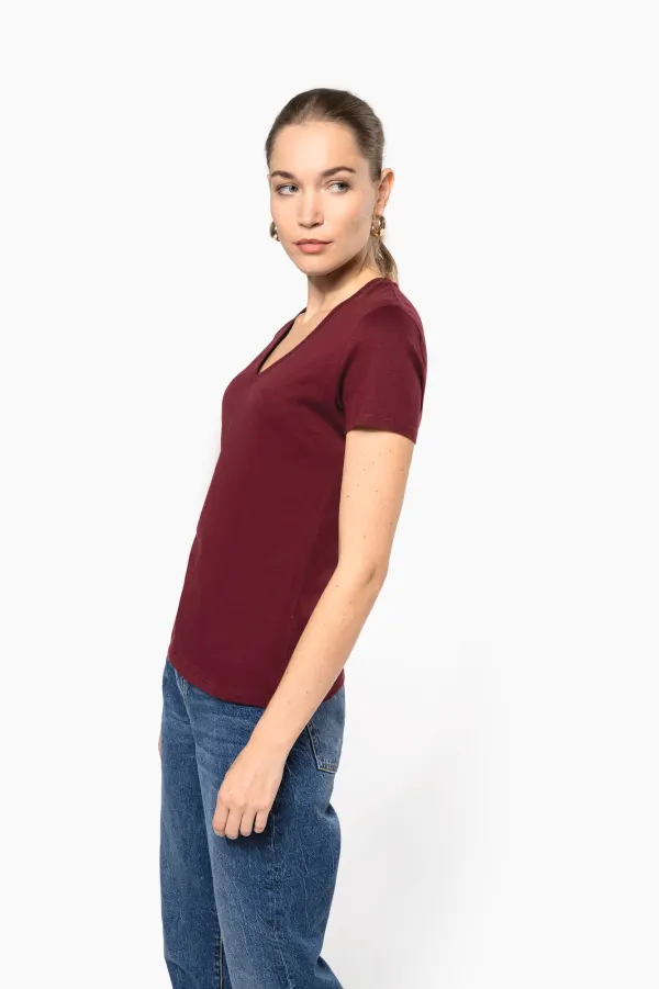 T-shirt BIO150 IC col V femme porté — vue 4