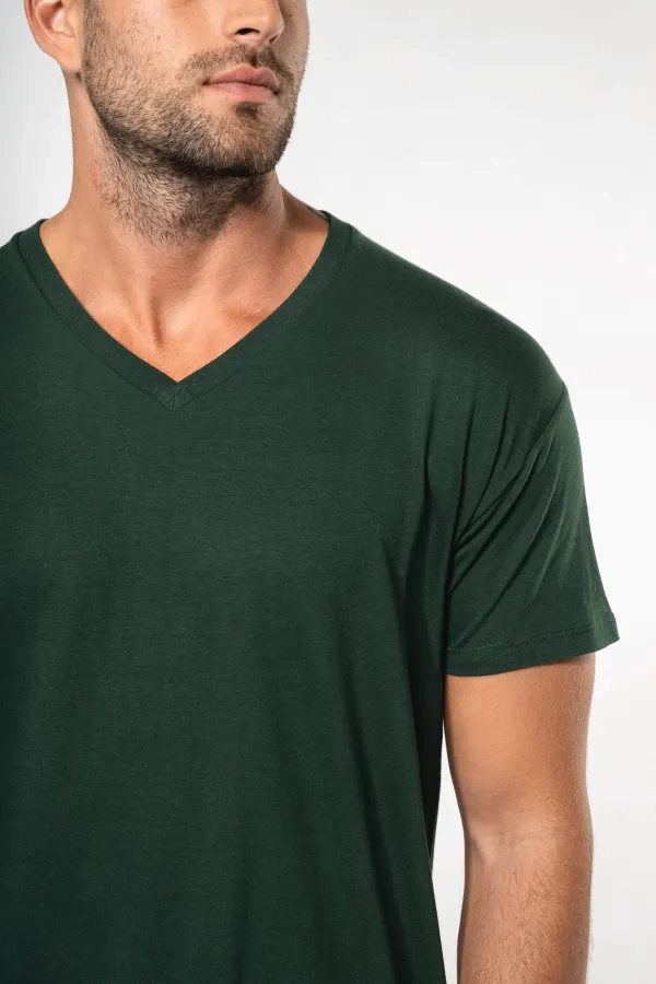 T-shirt Bio150 IC col V homme porté — vue 2