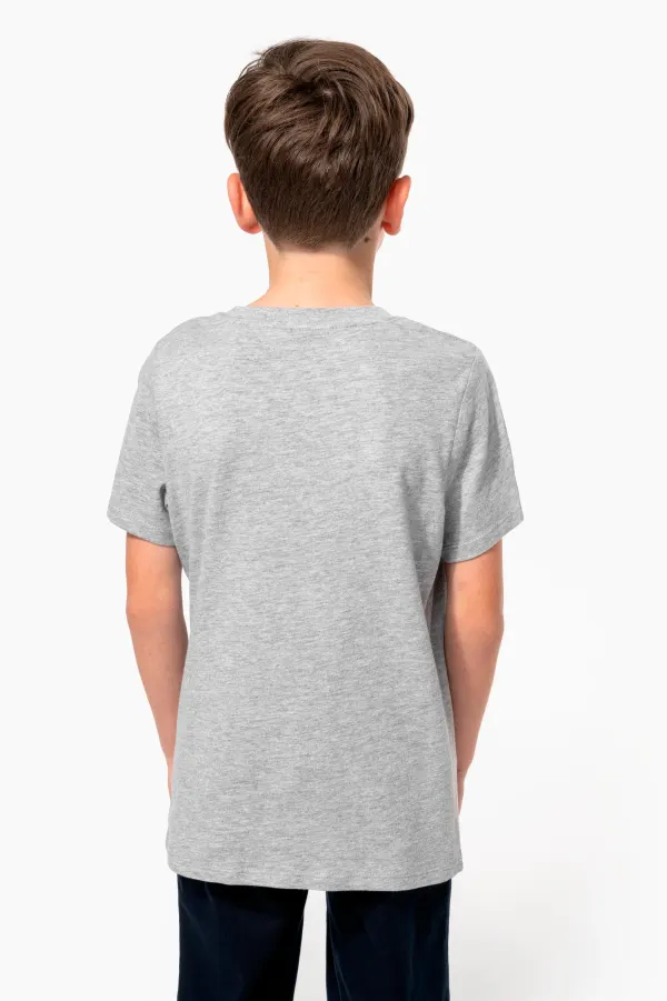 T-shirt col rond enfant porté — vue 1