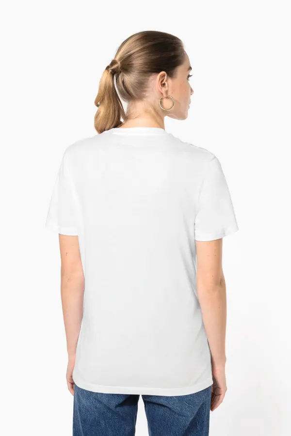 T-shirt col rond manches courtes unisexe porté — vue 1
