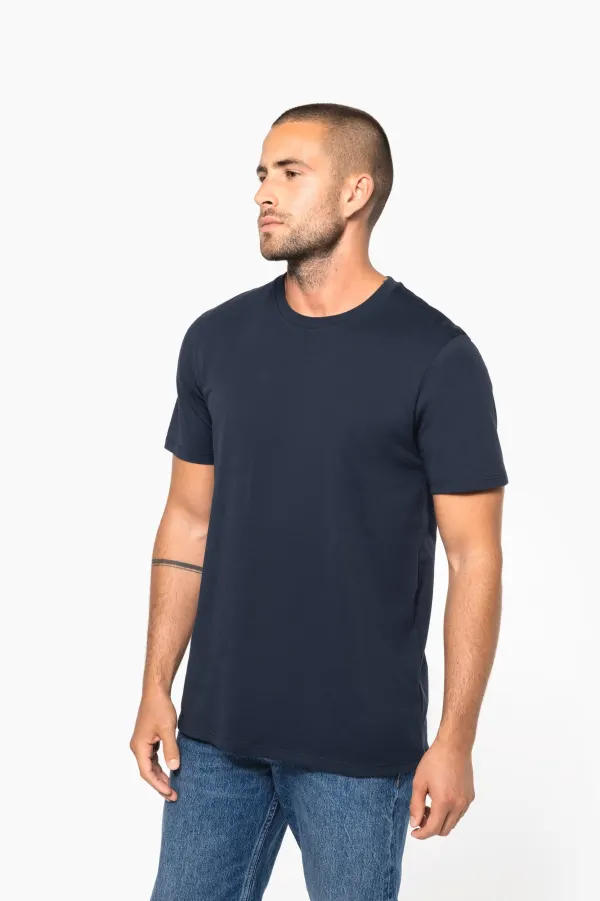 T-shirt col rond manches courtes unisexe porté — vue 4