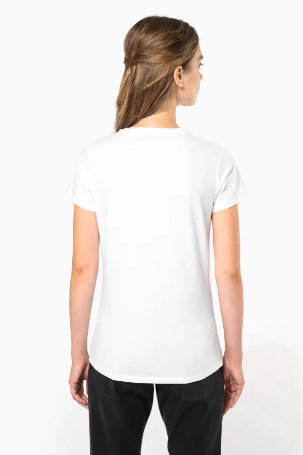 T-shirt col V manches courtes femme porté — vue 1
