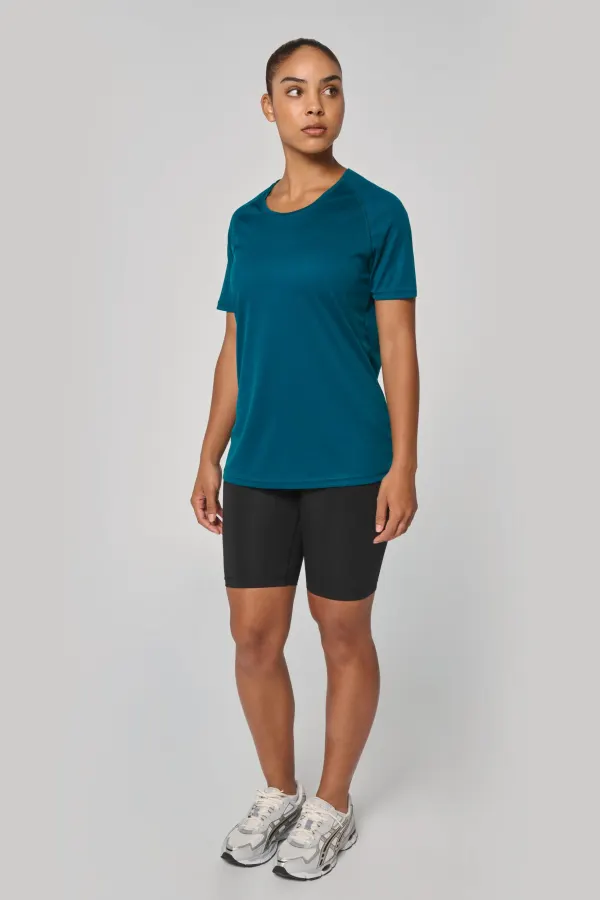 T-shirt de sport à col rond recyclé femme porté — vue 2