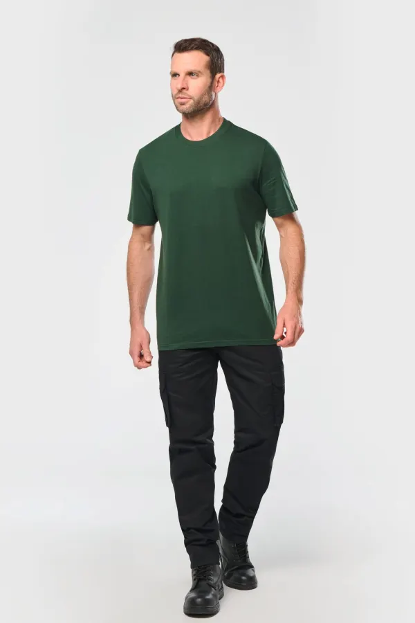 T-shirt écoresponsable manches courtes unisexe porté — vue 3