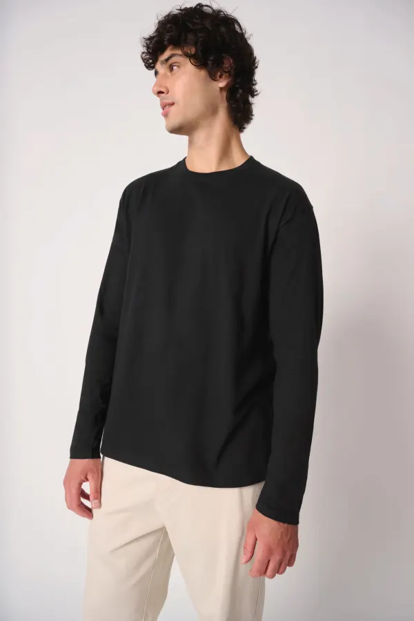 T-shirt LSL unisexe iDeal190 porté — vue 3