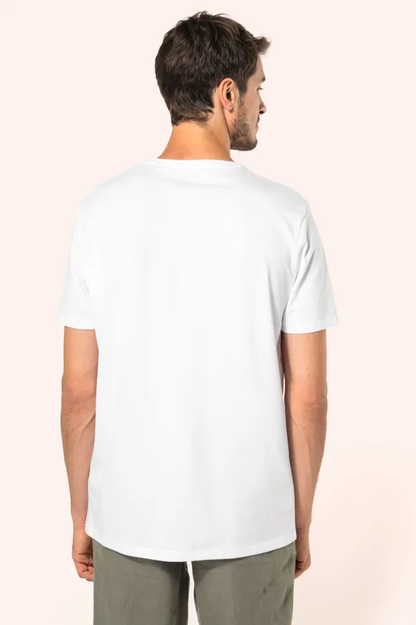 T-shirt Supima® col rond manches courtes homme porté — vue 1